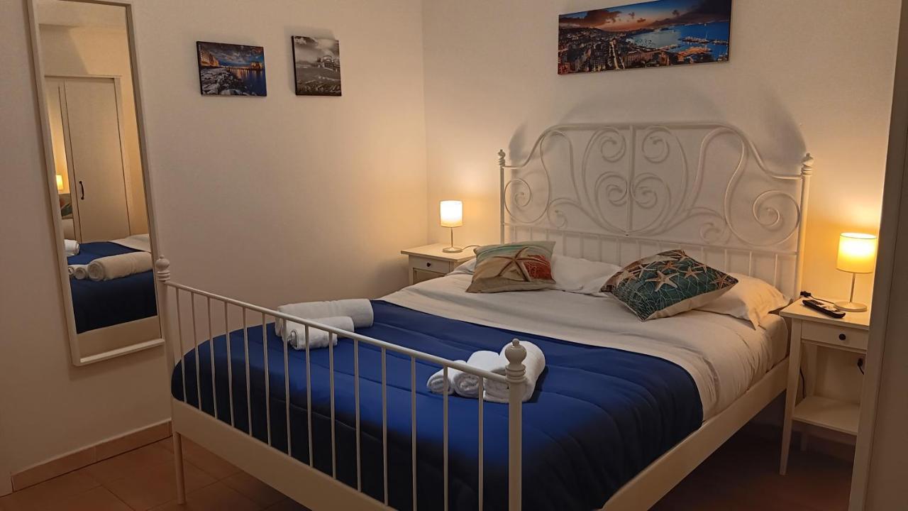 Dimora Danicla Apartment Napoli Ngoại thất bức ảnh
