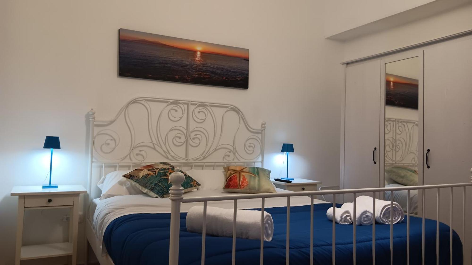 Dimora Danicla Apartment Napoli Ngoại thất bức ảnh